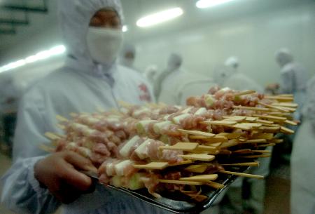 图文:河南大型肉鸡加工企业确保提供放心鸡肉(4)_新闻中心_新浪网